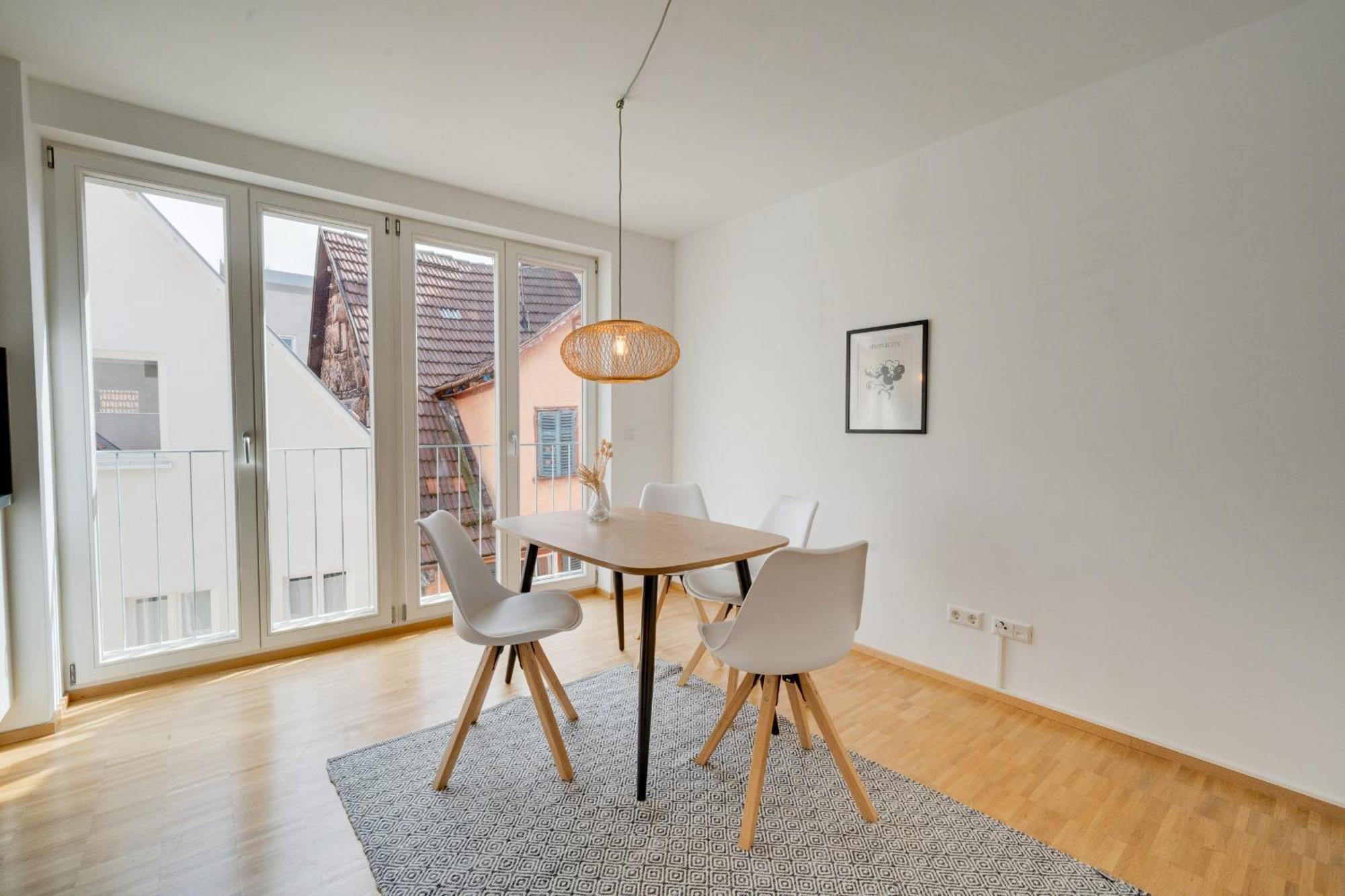 Altstadt Apartment 2 Zimmer Am Weibermarkt Ρόιτλινγκεν Εξωτερικό φωτογραφία
